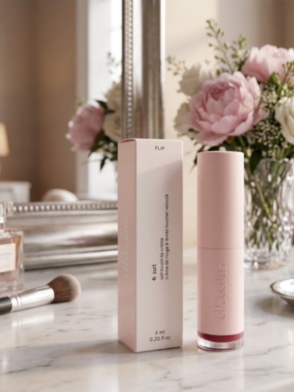 Glossier G Suit Soft Touch Lip Crème